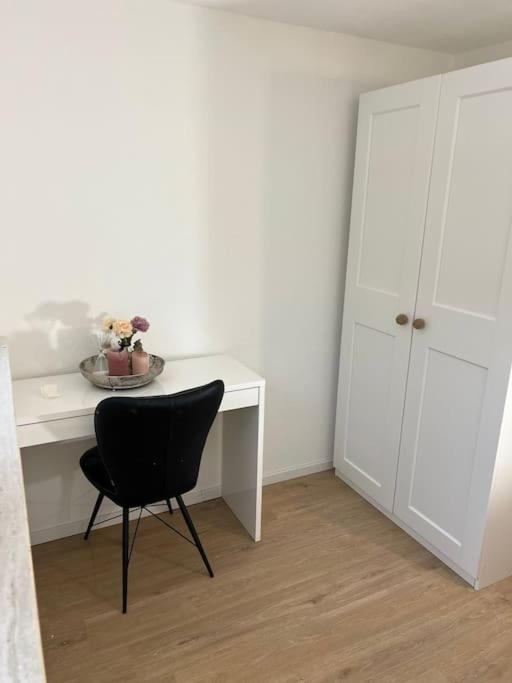 Moderne Gemuetliche Ferienwohnung In Friedrichshafen FDH Exterior foto